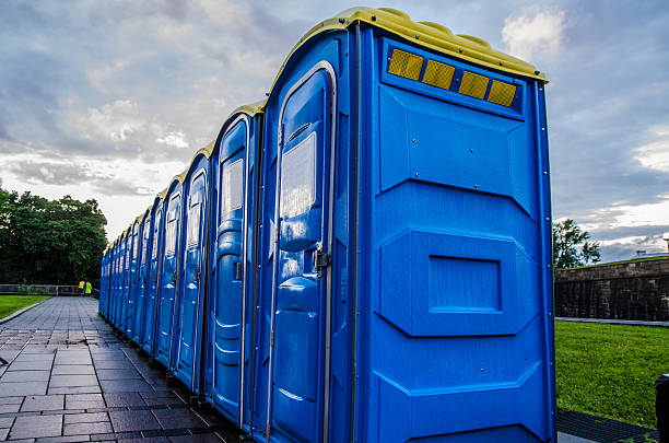 Best Portable restroom trailer rental  in Lakeview, OH